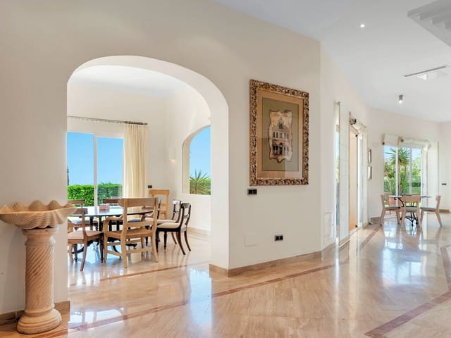 5 soverom Villa til salgs i Benahavís med svømmebasseng garasje - € 4 499 000 (Ref: 9815666)
