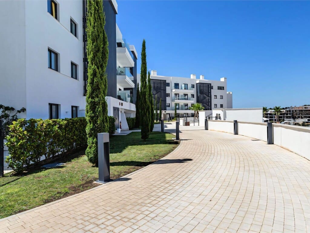 2 slaapkamer Appartement te koop in Fuengirola met zwembad garage - € 745.000 (Ref: 9815667)