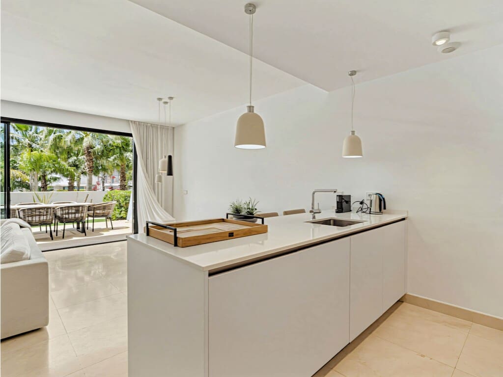 Casa de 4 habitaciones en La Cala de Mijas en venta con piscina garaje - 1.295.000 € (Ref: 9817777)