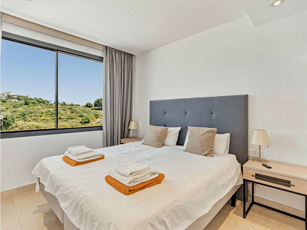 Casa de 4 habitaciones en La Cala de Mijas en venta con piscina garaje - 1.295.000 € (Ref: 9817777)