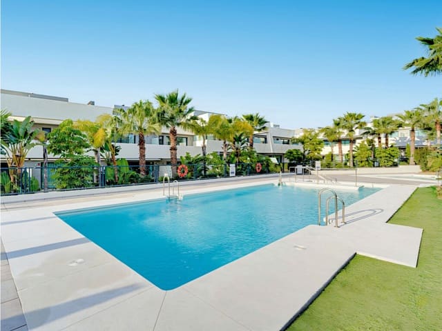 4 soverom Hus til salgs i La Cala de Mijas, Mijas med svømmebasseng garasje - € 1 295 000 (Ref: 9817777)