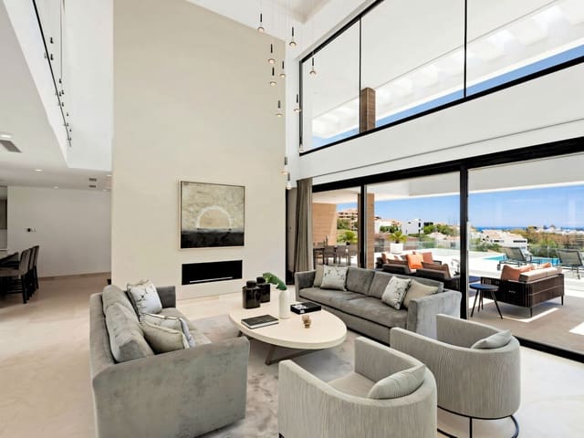 5 bedroom Villa for sale in Benahavís with pool garage - € 4,595,000 (Ref: 9819994)