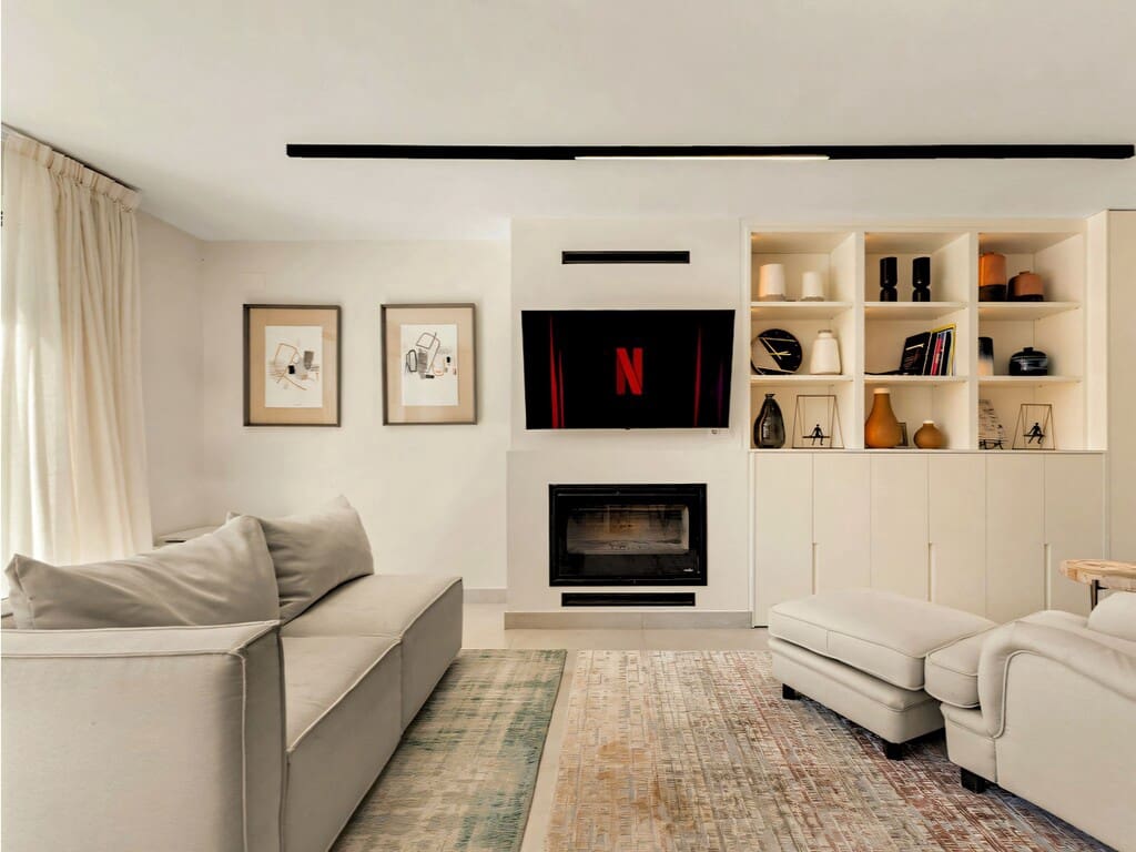 Casa de 4 habitaciones en New Golden Mile en venta con piscina garaje - 795.000 € (Ref: 9822335)