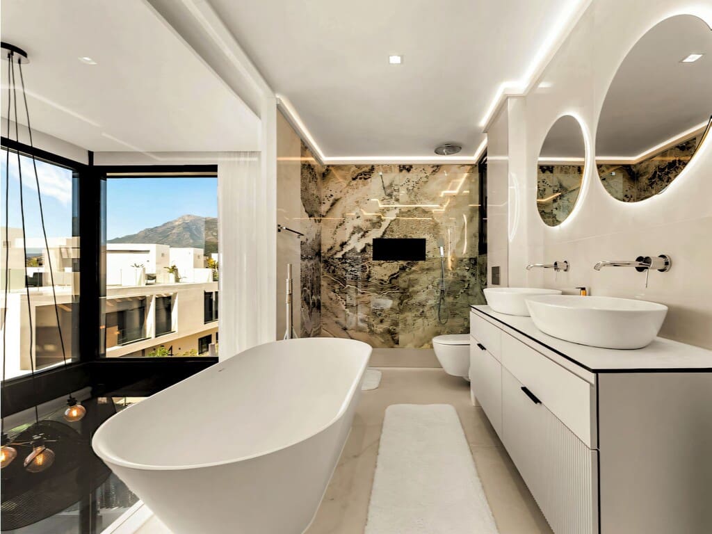 5 camera da letto Villetta Bifamiliare in vendita in Rio Real con piscina - 1.950.000 € (Rif: 9822336)