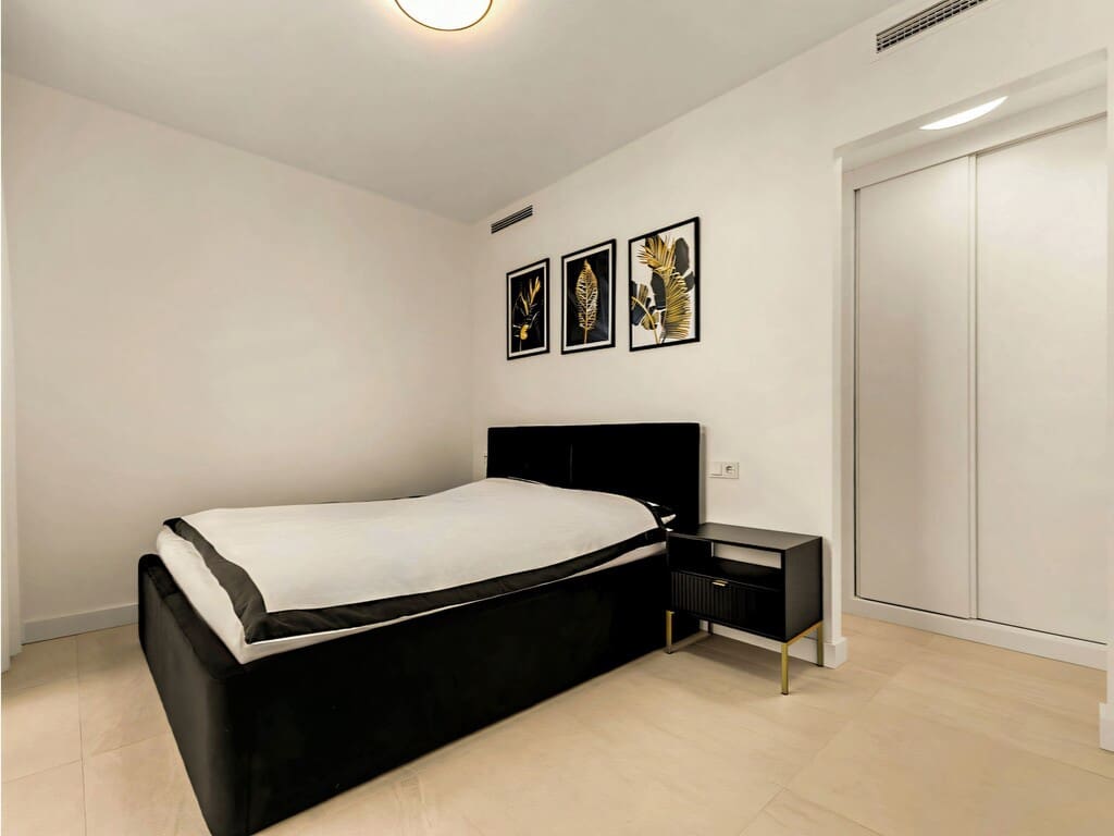 5 camera da letto Villetta Bifamiliare in vendita in Rio Real con piscina - 1.950.000 € (Rif: 9822336)