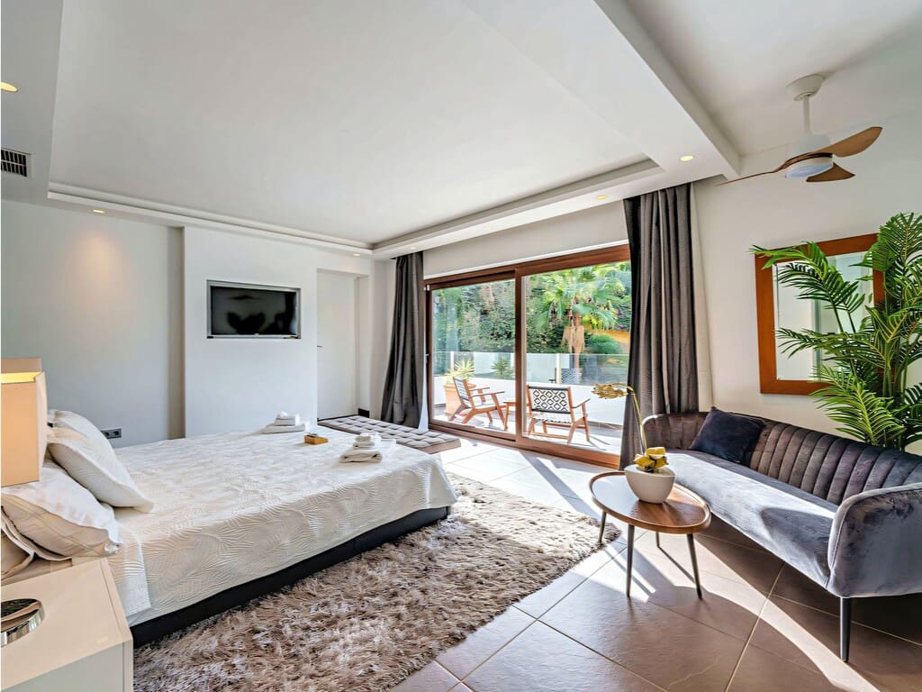 5 camera da letto Villa in vendita in El Rosario con piscina garage - 2.490.000 € (Rif: 9824643)
