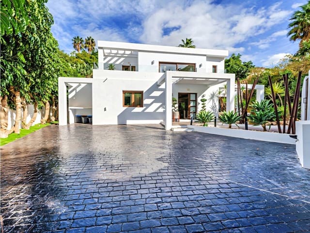 5 camera da letto Villa in vendita in El Rosario, Marbella con piscina garage - 2.490.000 € (Rif: 9824643)