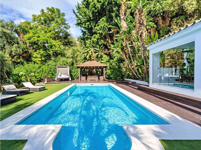 5 camera da letto Villa in vendita in El Rosario, Marbella con piscina garage - 2.490.000 € (Rif: 9824643)