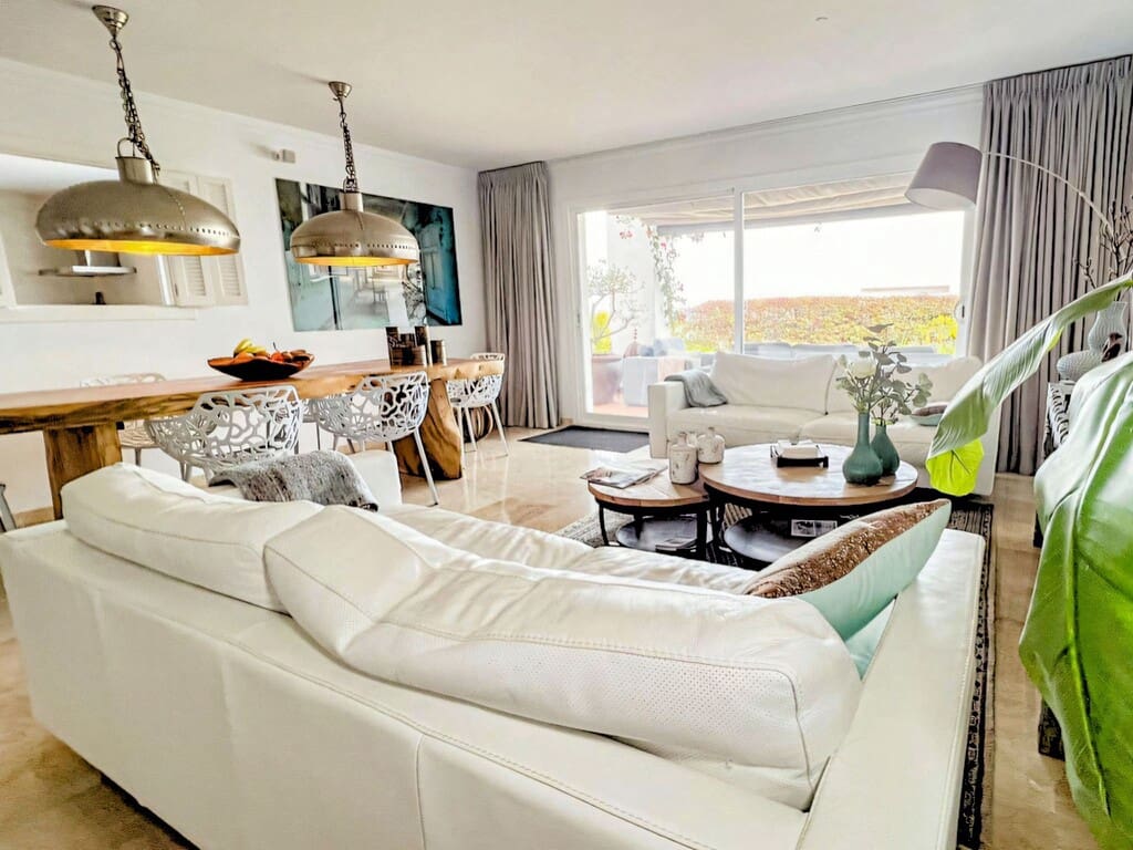 2 quarto Apartamento para venda em La Mairena com piscina garagem - 399 000 € (Ref: 9824644)