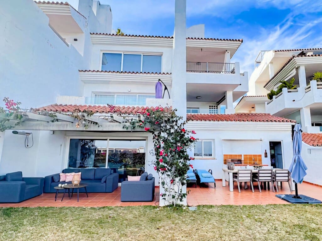2 quarto Apartamento para venda em La Mairena com piscina garagem - 399 000 € (Ref: 9824644)