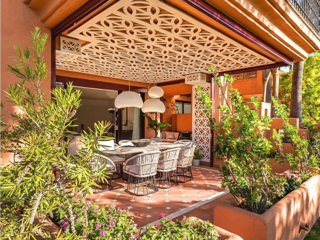 3 camera da letto Appartamento in vendita in Nueva Andalucia con piscina garage - 1.550.000 € (Rif: 9826347)