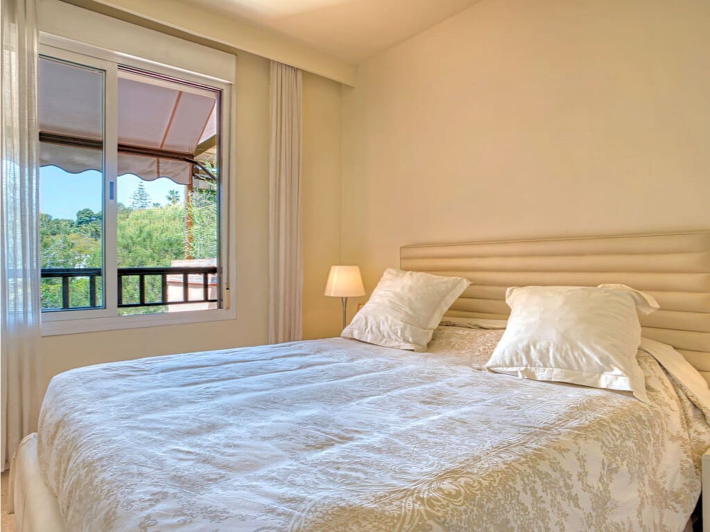 3 Zimmer Apartment zu verkaufen in Golden Mile mit Pool Garage - 895.000 € (Ref: 9826348)