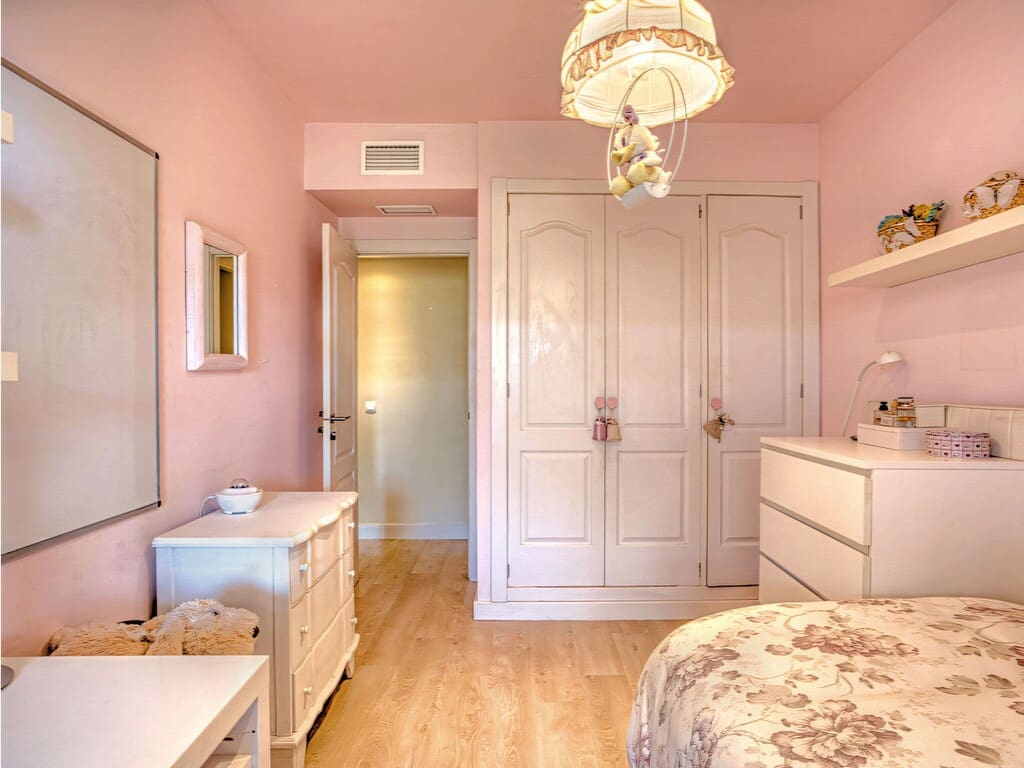 3 Zimmer Apartment zu verkaufen in Golden Mile mit Pool Garage - 895.000 € (Ref: 9826348)