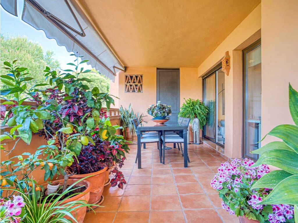 3 Zimmer Apartment zu verkaufen in Golden Mile mit Pool Garage - 895.000 € (Ref: 9826348)