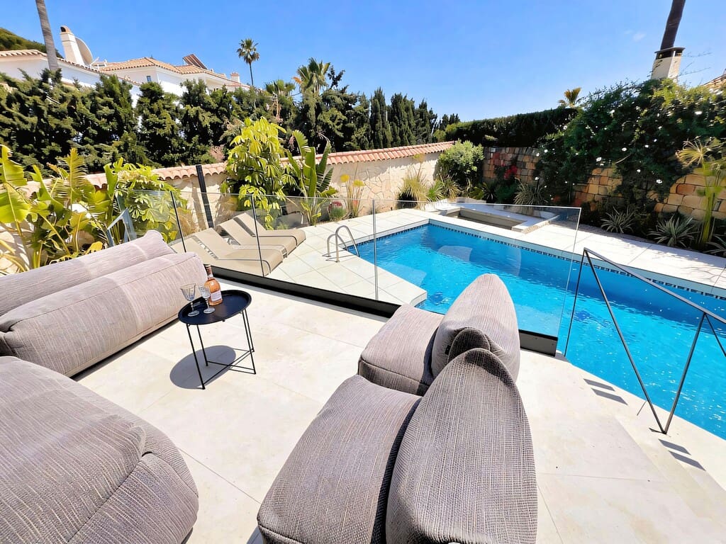5 chambre Villa/Maison à vendre à Riviera del Sol avec piscine garage - 1 595 000 € (Ref: 9828766)