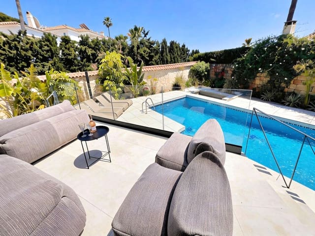 5 chambre Villa/Maison à vendre à Riviera del Sol, Mijas avec piscine garage - 1 595 000 € (Ref: 9828766)