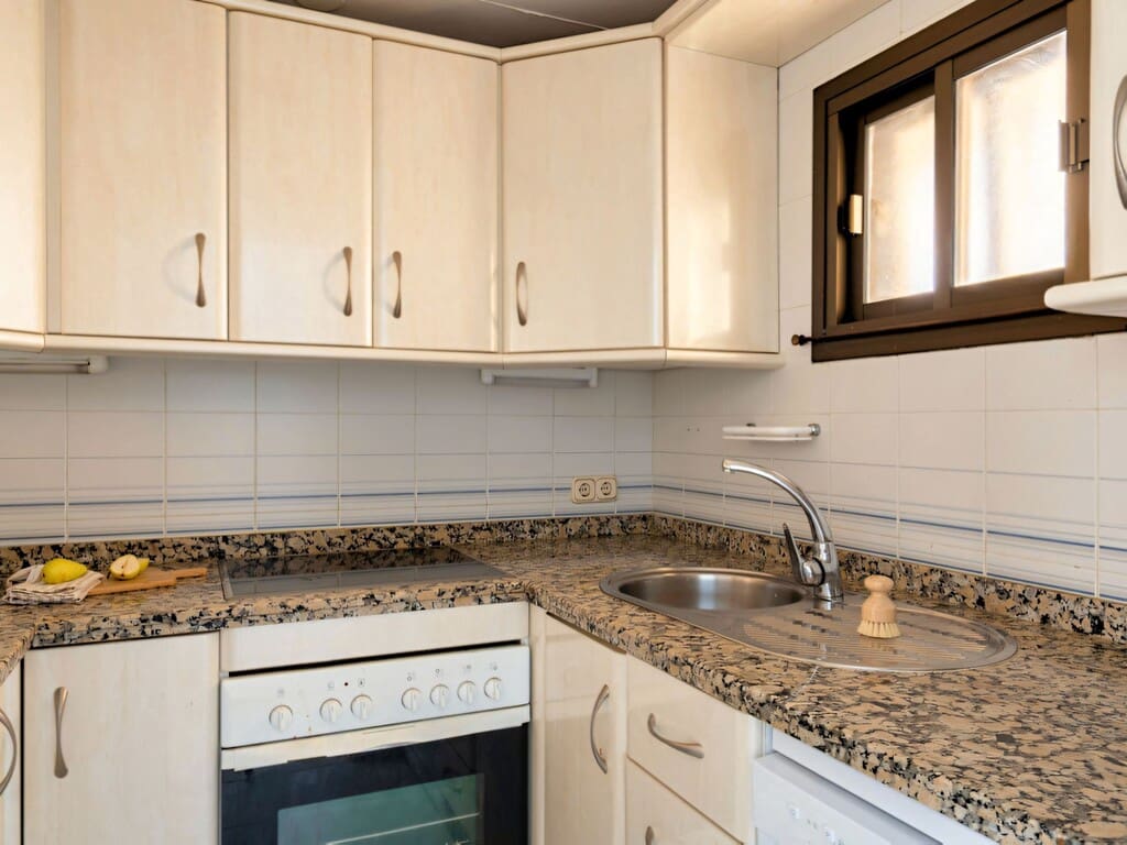 2 bedroom Apartment for sale in La Cala de Mijas with pool garage - € 520,000 (Ref: 9830847)