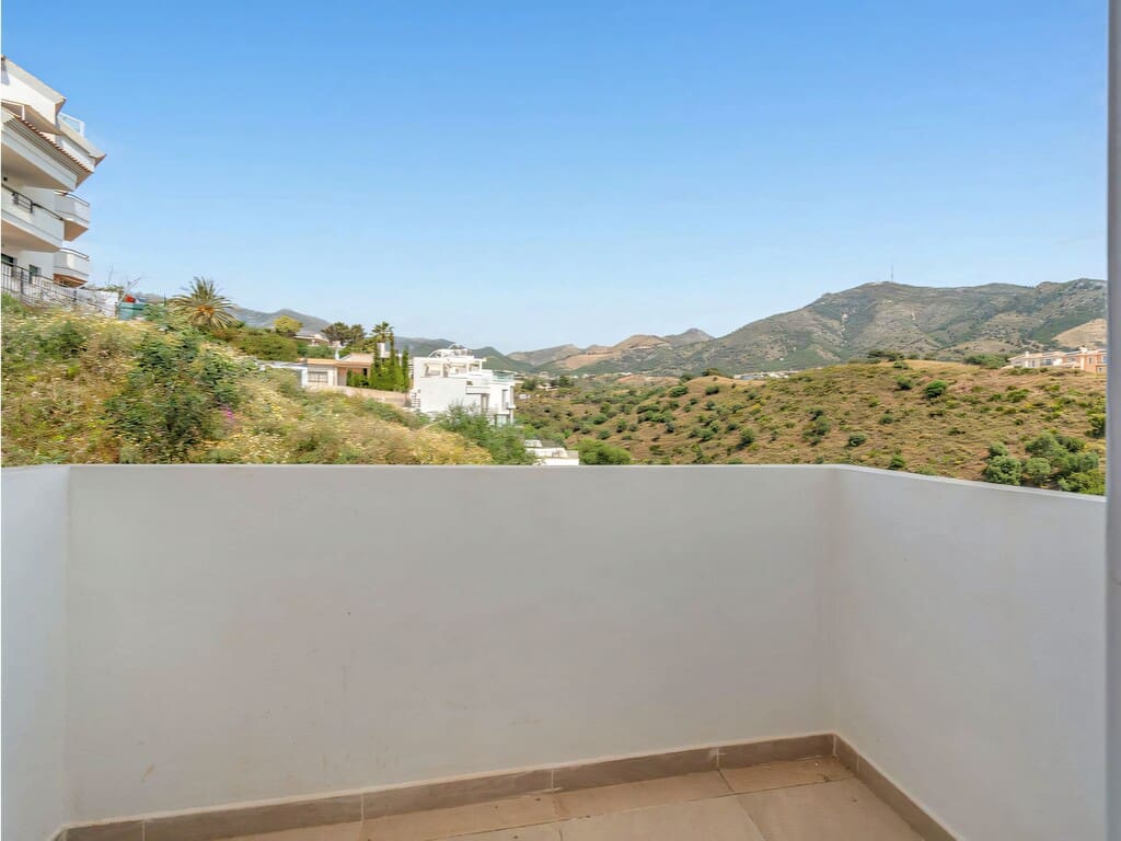 3 slaapkamer Appartement te koop in Fuengirola met zwembad garage - € 450.000 (Ref: 9830848)