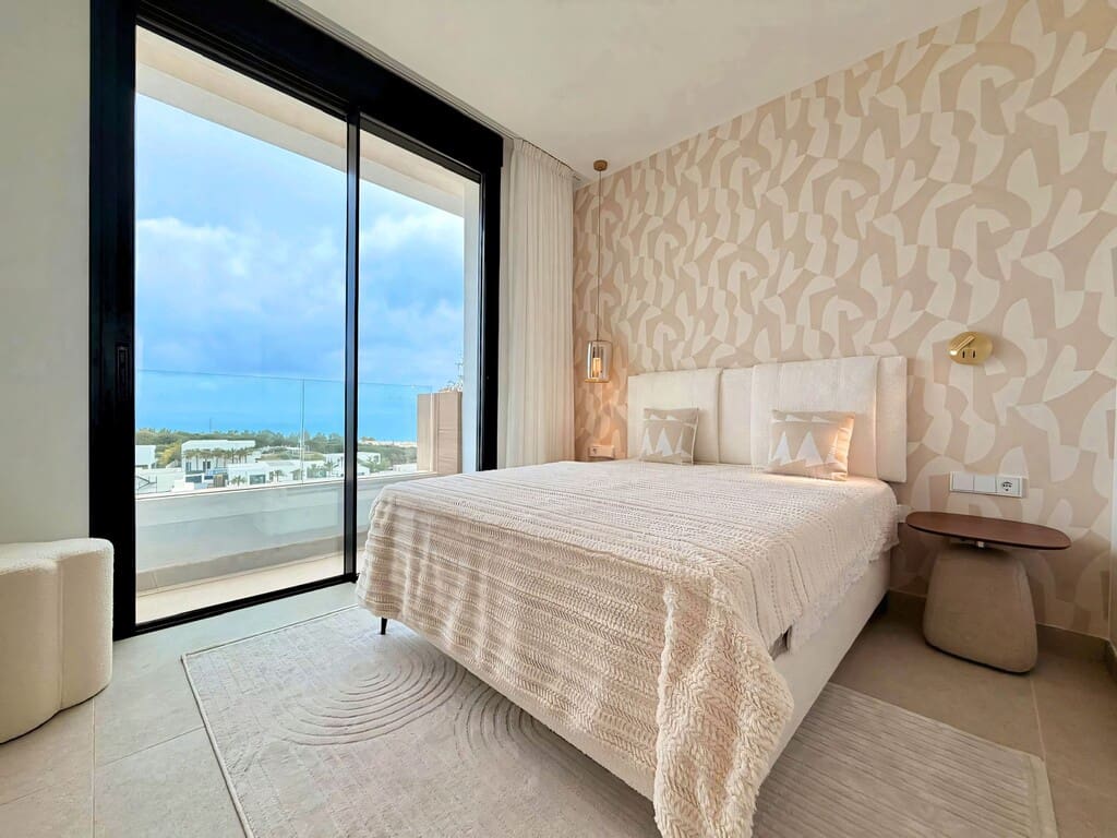 3 soverom Penthouse til salgs i Marbella med svømmebasseng garasje - € 1 790 000 (Ref: 9845086)