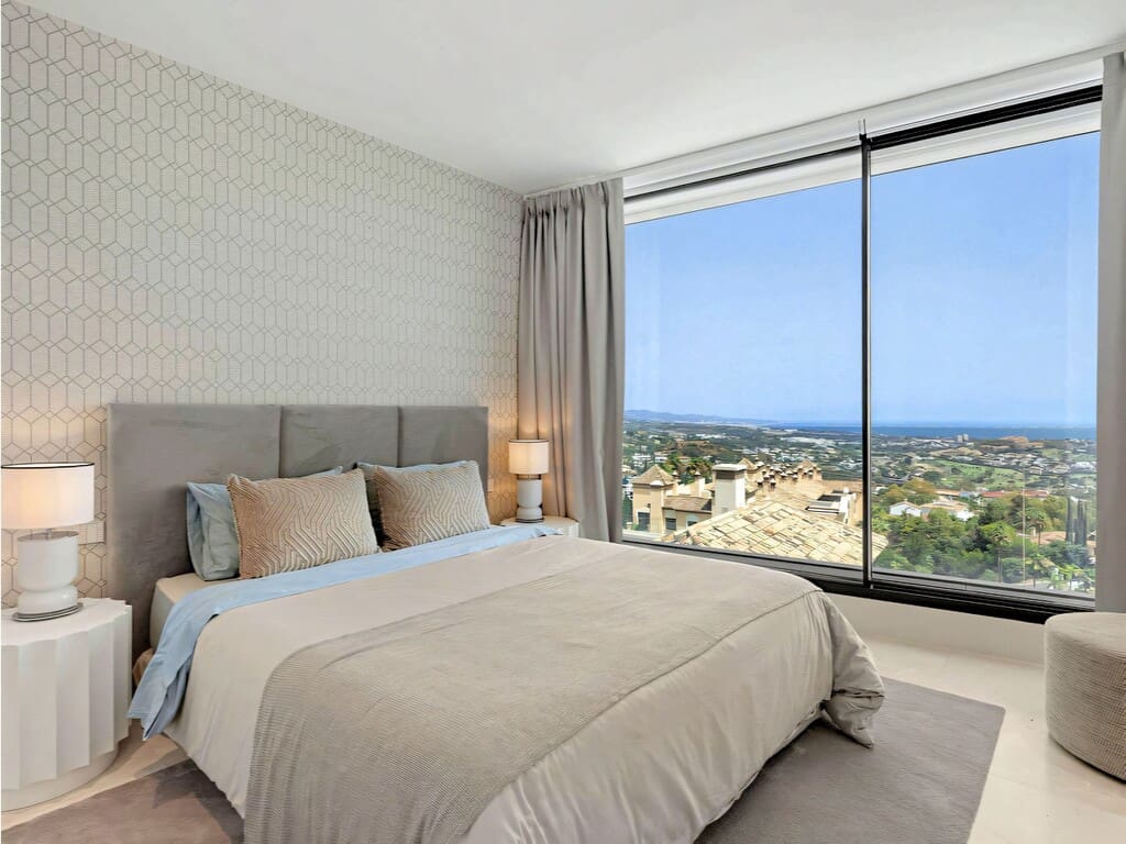 3 slaapkamer Appartement te koop in La Quinta met zwembad garage - € 2.970.000 (Ref: 9849126)