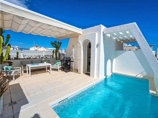 2 soveværelse Penthouse til salg i Marbella Centro, Marbella med swimmingpool garage - € 1.160.000 (Ref: 9850949)