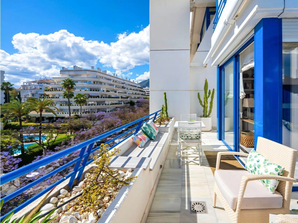 2 slaapkamer Penthouse te koop in Marbella met zwembad garage - € 1.160.000 (Ref: 9850949)