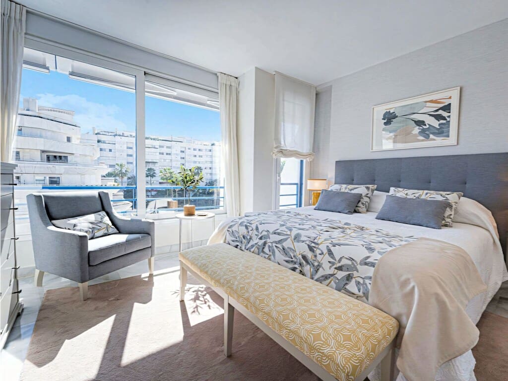 2 slaapkamer Penthouse te koop in Marbella met zwembad garage - € 1.160.000 (Ref: 9850949)
