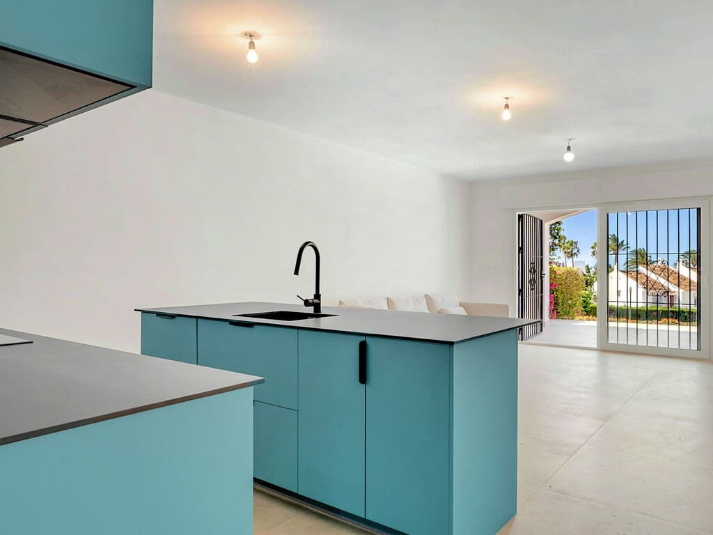 3 camera da letto Appartamento in vendita in Nueva Andalucia con piscina garage - 895.000 € (Rif: 9857513)