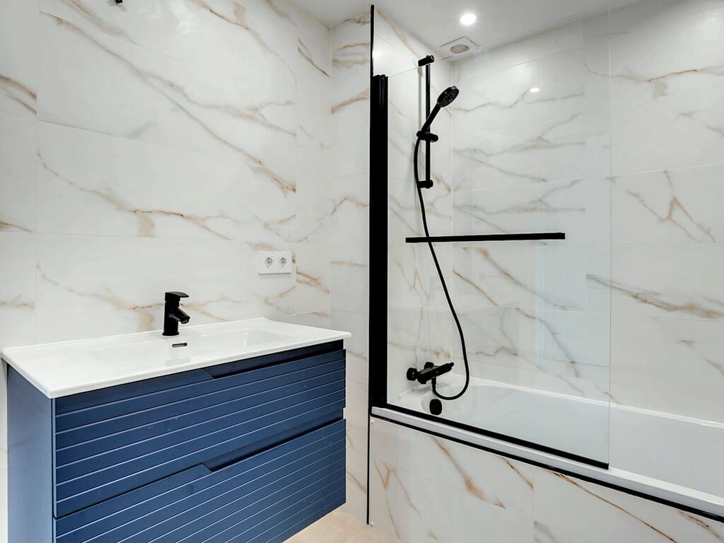 3 camera da letto Appartamento in vendita in Nueva Andalucia con piscina garage - 895.000 € (Rif: 9857513)