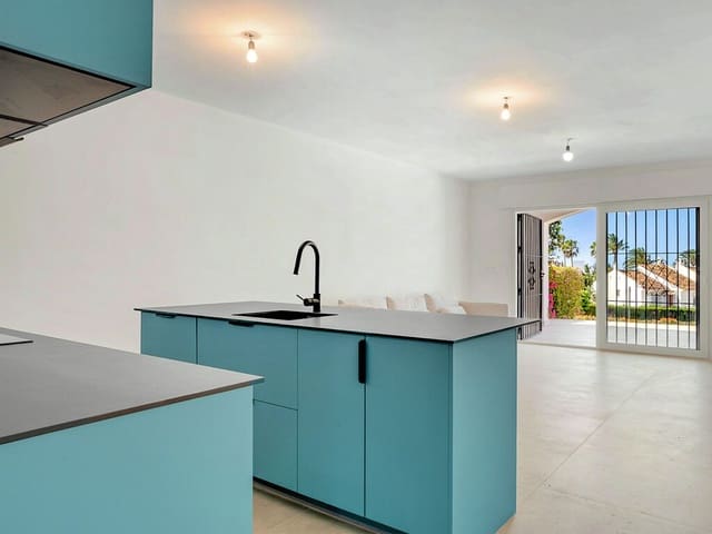 3 camera da letto Appartamento in vendita in Nueva Andalucia, Marbella con piscina garage - 895.000 € (Rif: 9857513)