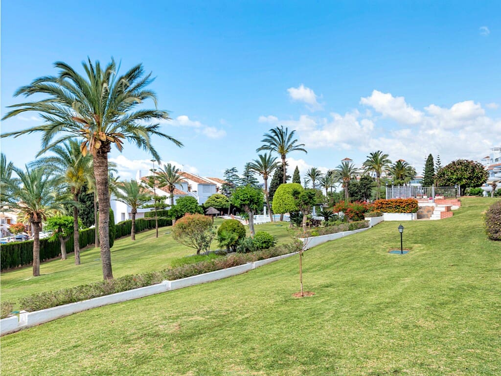 3 camera da letto Appartamento in vendita in Nueva Andalucia con piscina garage - 895.000 € (Rif: 9857513)