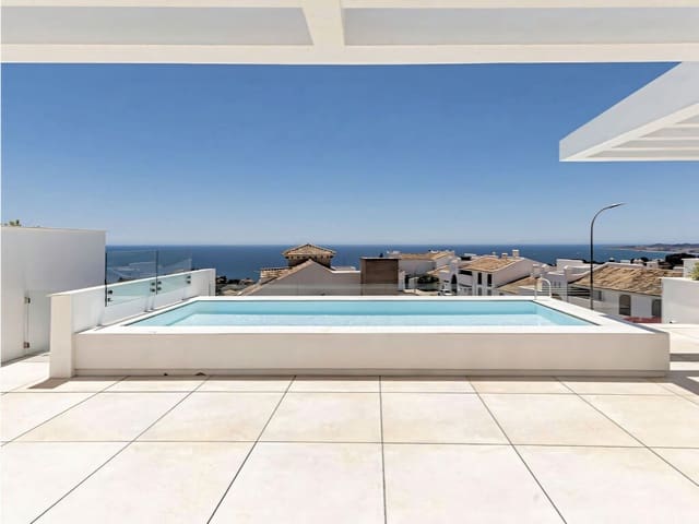 5 soverom Villa til salgs i Benalmádena pueblo, Benalmádena med svømmebasseng garasje - € 1 850 000 (Ref: 9859614)