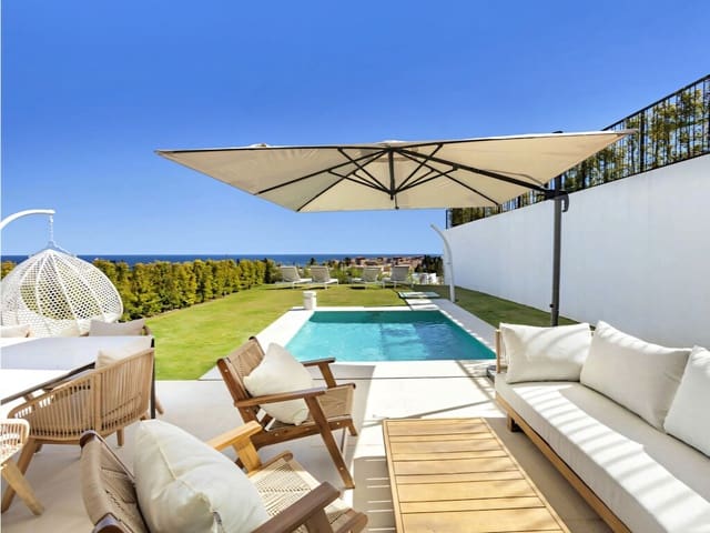 4 soveværelse Byhus til salg i New Golden Mile, Estepona med swimmingpool garage - € 1.395.000 (Ref: 9866684)