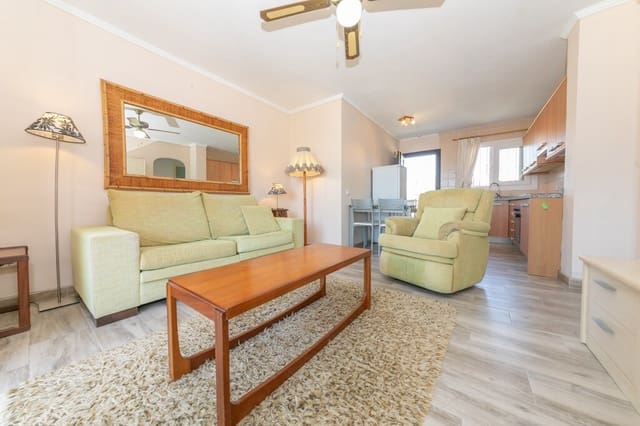 2 bedroom Penthouse for rent in Mijas Costa, Mijas with pool - € 1,200 (Ref: 9871627)