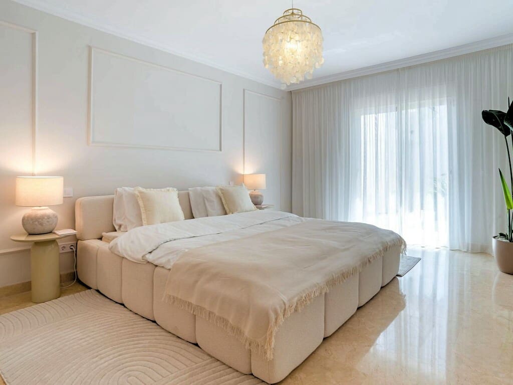 3 bedroom Apartment for sale in Golden Mile with pool garage - € 995,000 (Ref: 9873049)