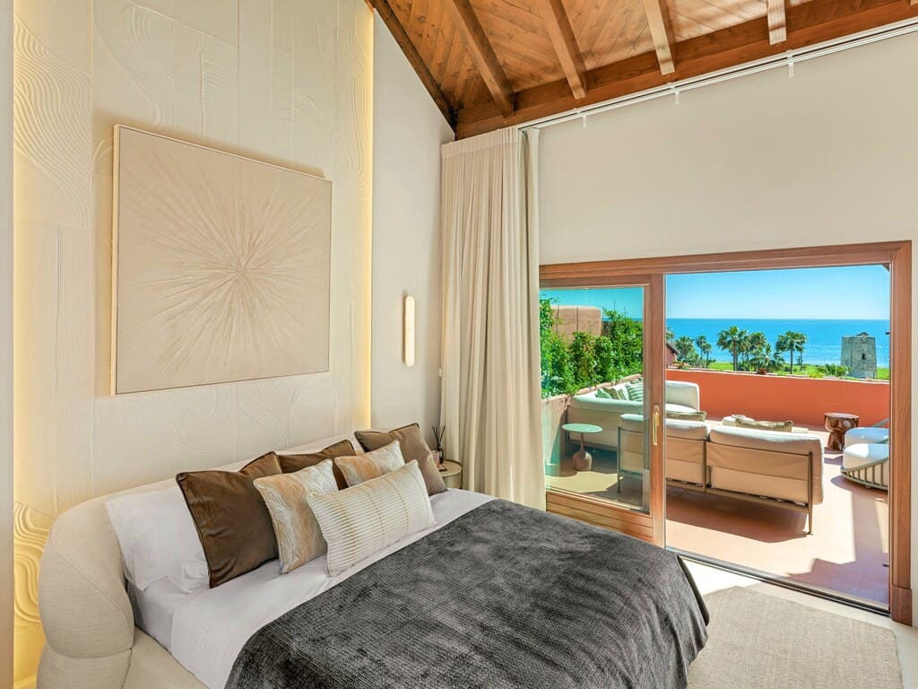 3 Zimmer Penthouse zu verkaufen in Estepona mit Pool Garage - 4.995.000 € (Ref: 9875762)