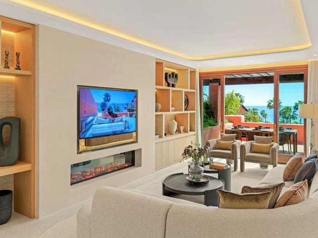 3 Zimmer Penthouse zu verkaufen in Estepona mit Pool Garage - 4.995.000 € (Ref: 9875762)