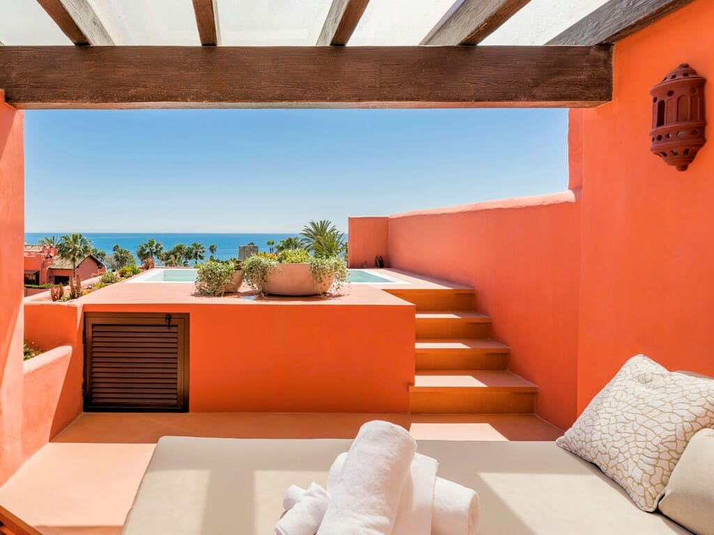 3 Zimmer Penthouse zu verkaufen in Estepona mit Pool Garage - 4.995.000 € (Ref: 9875762)