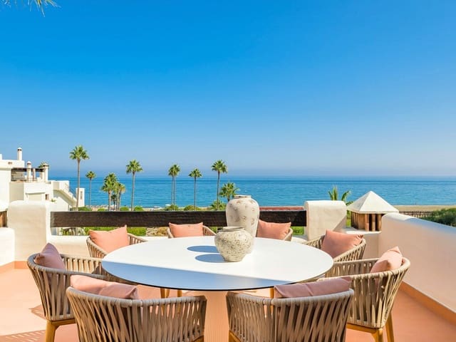 3 makuuhuone Kattohuoneisto myytävänä paikassa Estepona mukana uima-altaan 
autotalli - 2 995 000 € (Ref: 9878106)