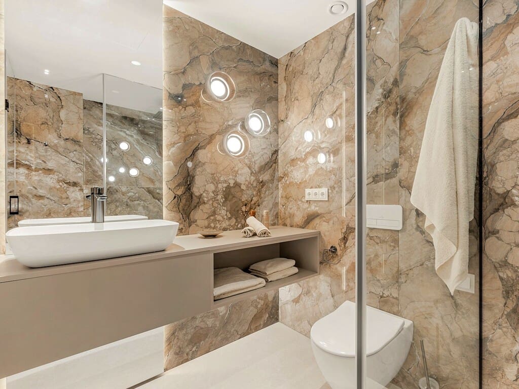 3 bedroom Penthouse for sale in Estepona with pool garage - € 2,995,000 (Ref: 9878106)
