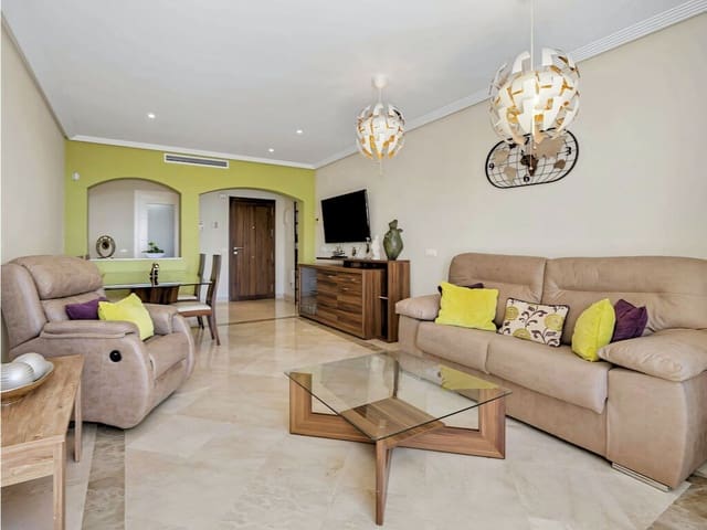3 sypialnia Penthouse na sprzedaż w Los Arqueros, Benahavís z basenem garażem - 545 000 € (Ref: 9884195)