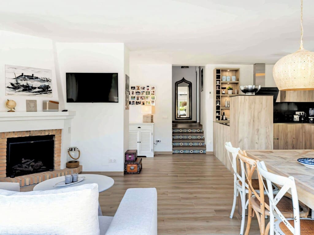 3 sovrum Villa till salu i Fuengirola med pool garage - 1 175 000 € (Ref: 9888696)