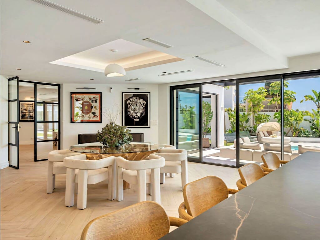 6 soverom Villa til salgs i Bel-Air med svømmebasseng garasje - € 3 495 000 (Ref: 9891806)