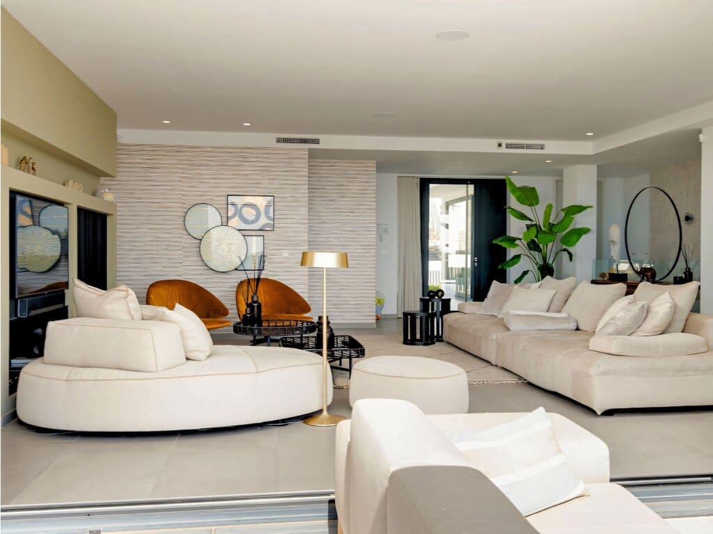 5 Zimmer Villa zu verkaufen in Cabopino mit Pool Garage - 3.950.000 € (Ref: 9891807)
