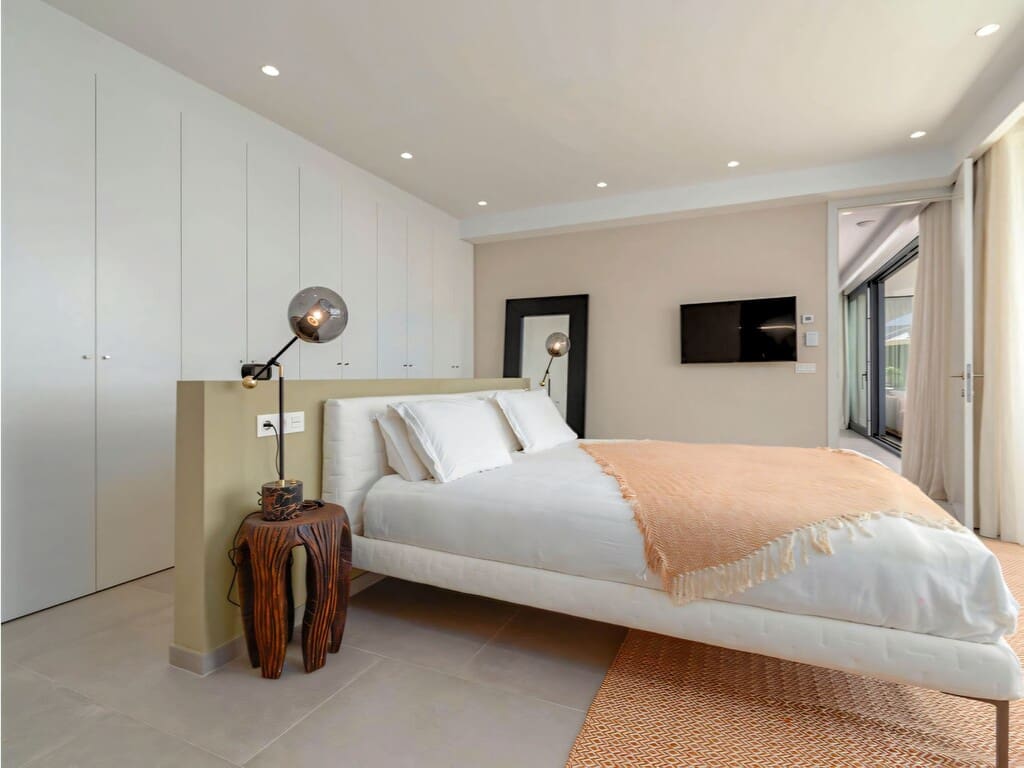 5 Zimmer Villa zu verkaufen in Cabopino mit Pool Garage - 3.950.000 € (Ref: 9891807)