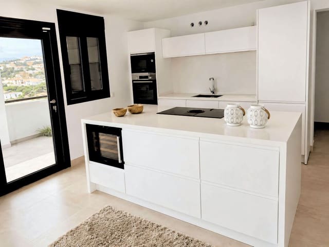 4 sypialnia Willa na sprzedaż w Torreblanca, Fuengirola z basenem garażem - 1 475 000 € (Ref: 9891808)