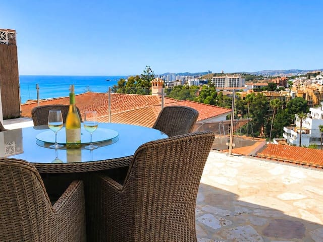 4 sypialnia Willa na sprzedaż w Torreblanca, Fuengirola z basenem garażem - 1 475 000 € (Ref: 9891808)