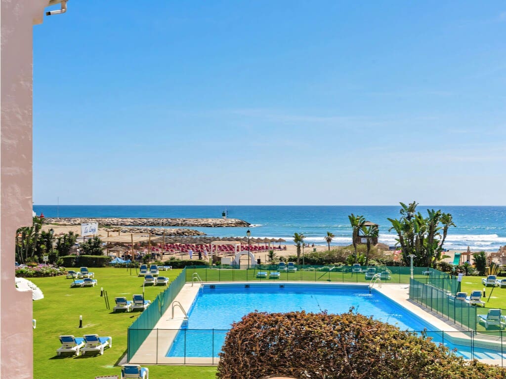 2 camera da letto Attico in vendita in Cabopino con piscina garage - 995.000 € (Rif: 9893796)