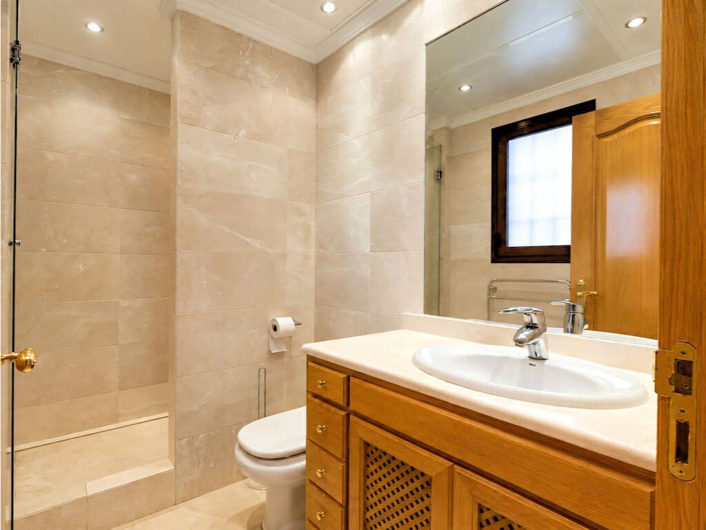 Chalet de 5 habitaciones en La Quinta en venta con piscina garaje - 2.400.000 € (Ref: 9896271)
