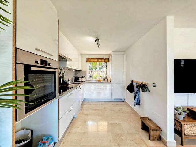 2 sovrum Takvåning till salu i La Quinta, Benahavís med pool garage - 685 000 € (Ref: 9899124)